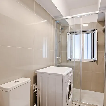 Bmyguest - Ambassador Boutique Apartment I-3