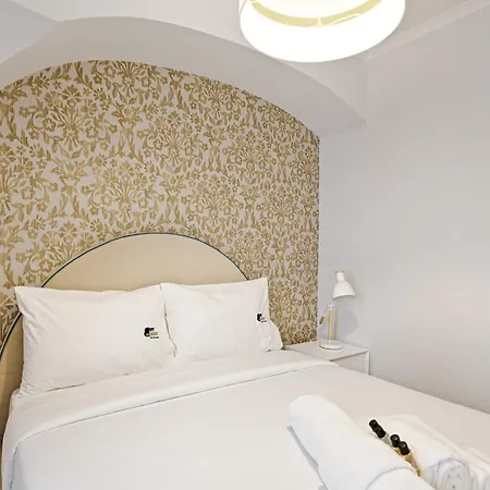 Bmyguest - Ambassador Boutique Apartment I-3
